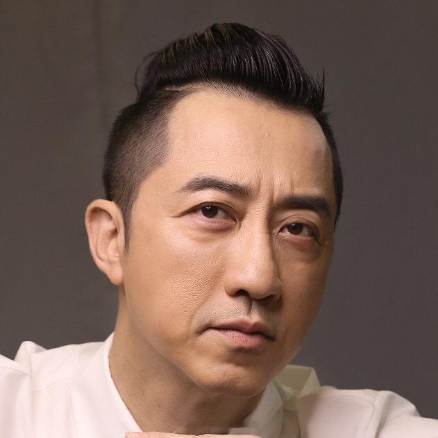 请相信伊能静说的绝对不是庾澄庆，他们是有个孩子不假，但是他们离婚的原因你们去可以
