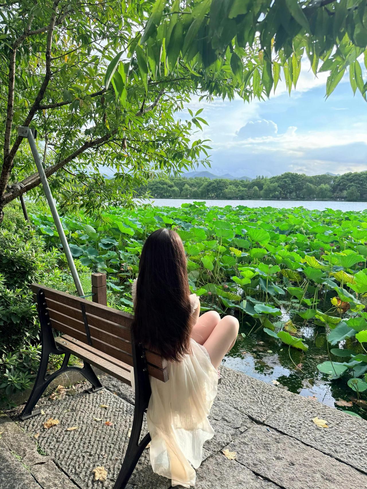 性学家说了一句大实话："50来岁的单身女人，如果没了身体需求，她看男人，