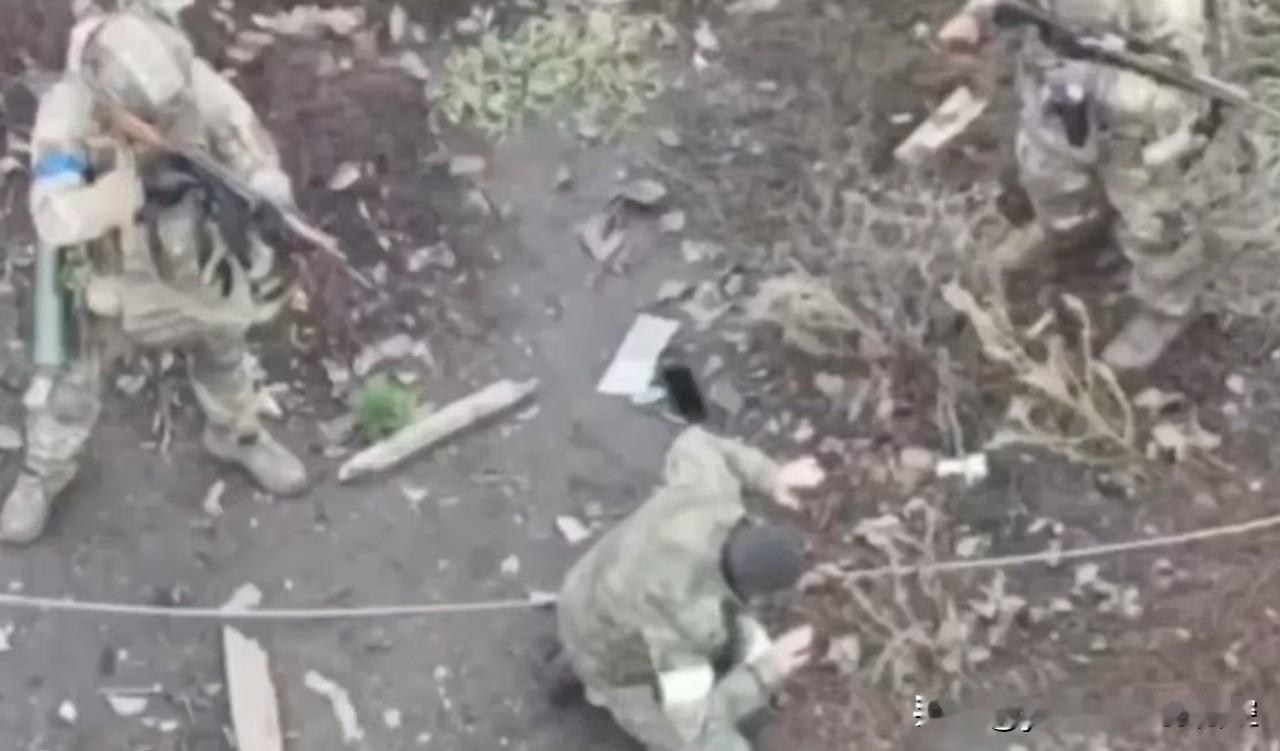 【缴枪不杀、优待俘虏很重要】对待已经举手投降的士兵，是杀不得的，原因