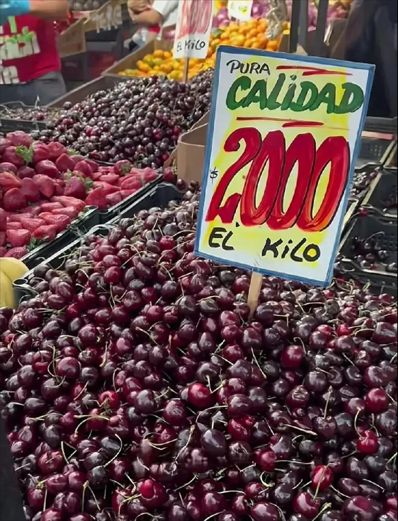 65.5万吨智利车厘子运往中国，好像这车厘子专为中国人种植的，为什么智利当地人不