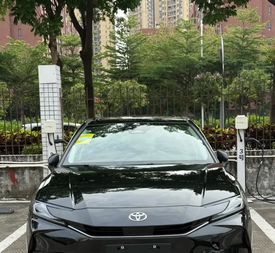 果然是“线上没赢过，线下没输过”！当许多人以为B级车传统王者早该凋零时，