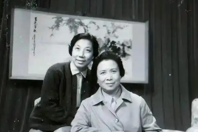 越剧宗师尹桂芳八大嫡传弟子，你知道否？这八位演员是“尹派”小生的佼佼者，他们都