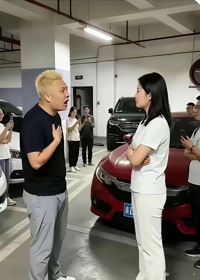 长沙占车位女公务员事件持续占据舆论讨论的热点，有很多网友问我，目前当地已经给予女