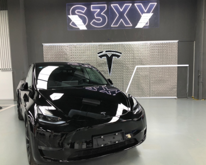 提车几天了，真香长续+20轮，黑武士，无敌、帅就行。家充太香了，油价又要涨了