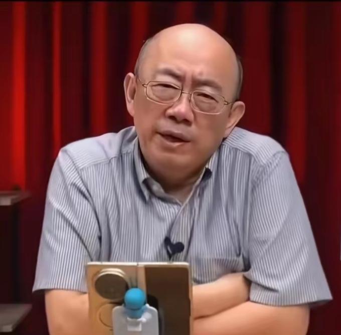 台湾名嘴郭正亮认为，郑丽文自作主张提出的所谓“欧盟模式”，大陆肯定反对，百分百不