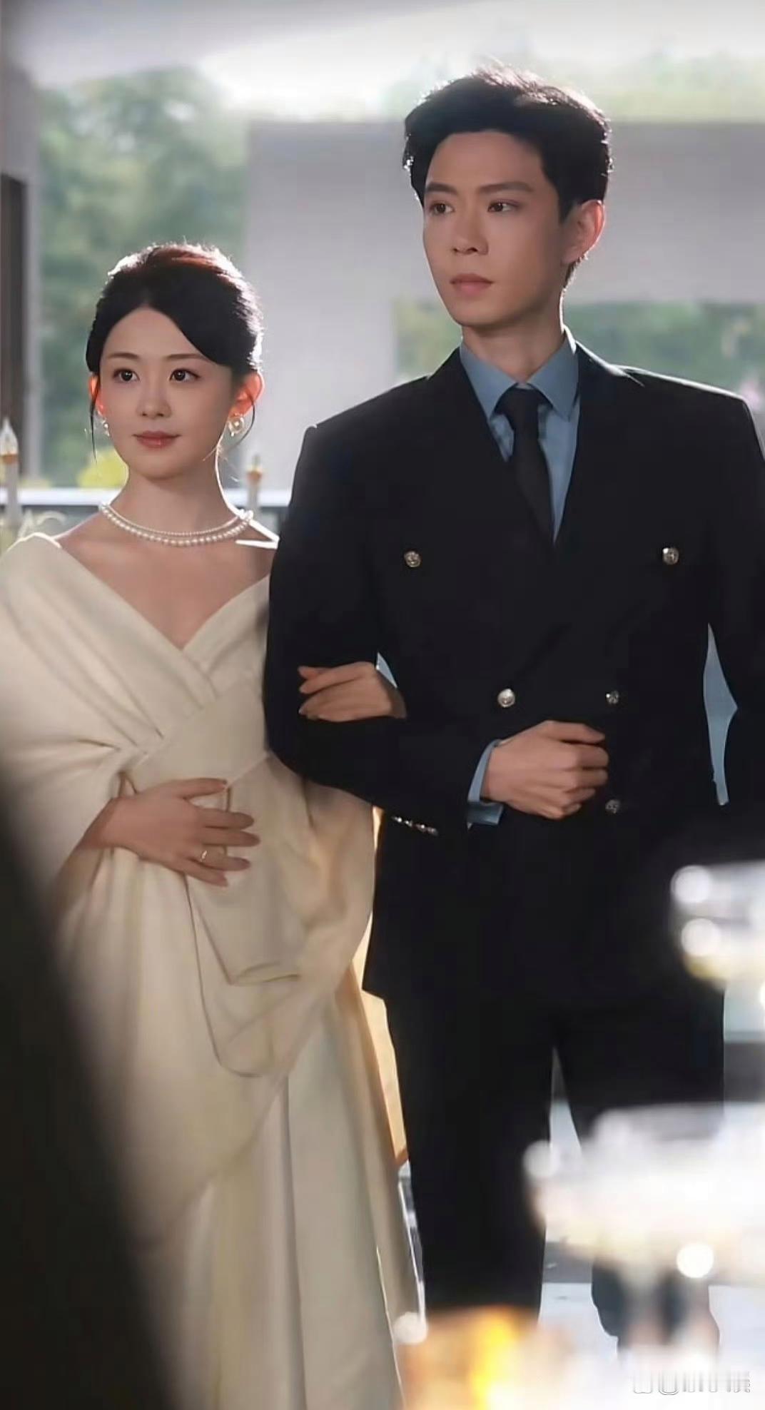 这个短剧女主很有赵丽颖的影子啊！