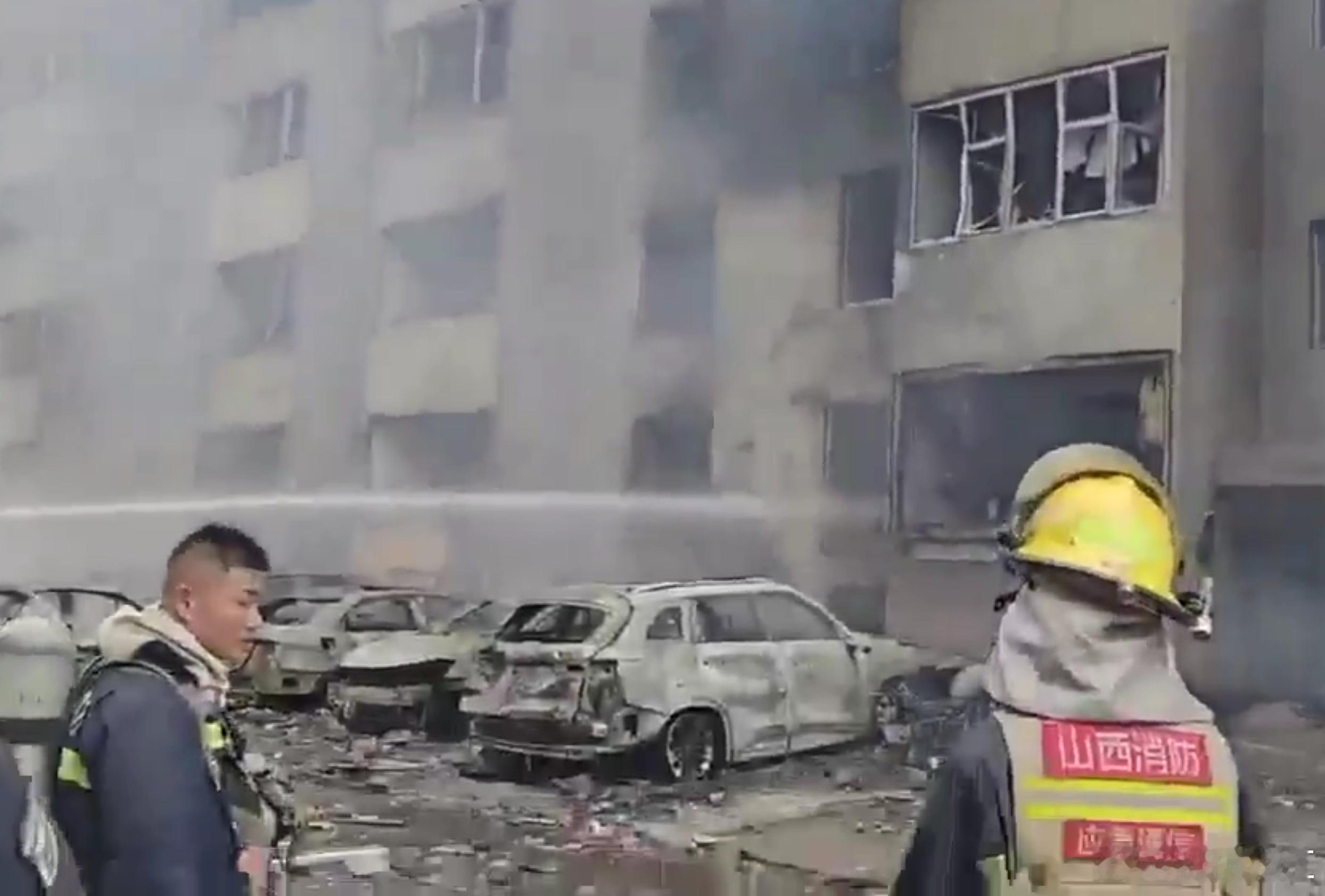 山西太原一处居民小区爆炸这种整楼爆炸，大家应该都能猜到9成，所以说为什么年年爆