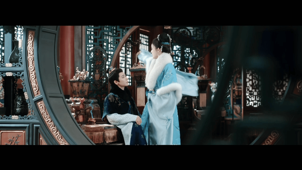 玉茗茶骨耳鬓厮磨给我看红温了两个人就是那种暗戳戳的感情流露，摸脸让抬头玉茗茶骨