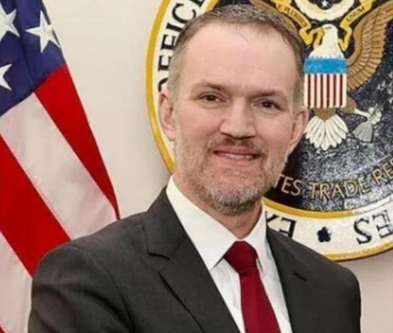 “美国可以和中国‘脱钩’，但中国不能抛售美债！”这就是美贸易代表在接受采访时说的