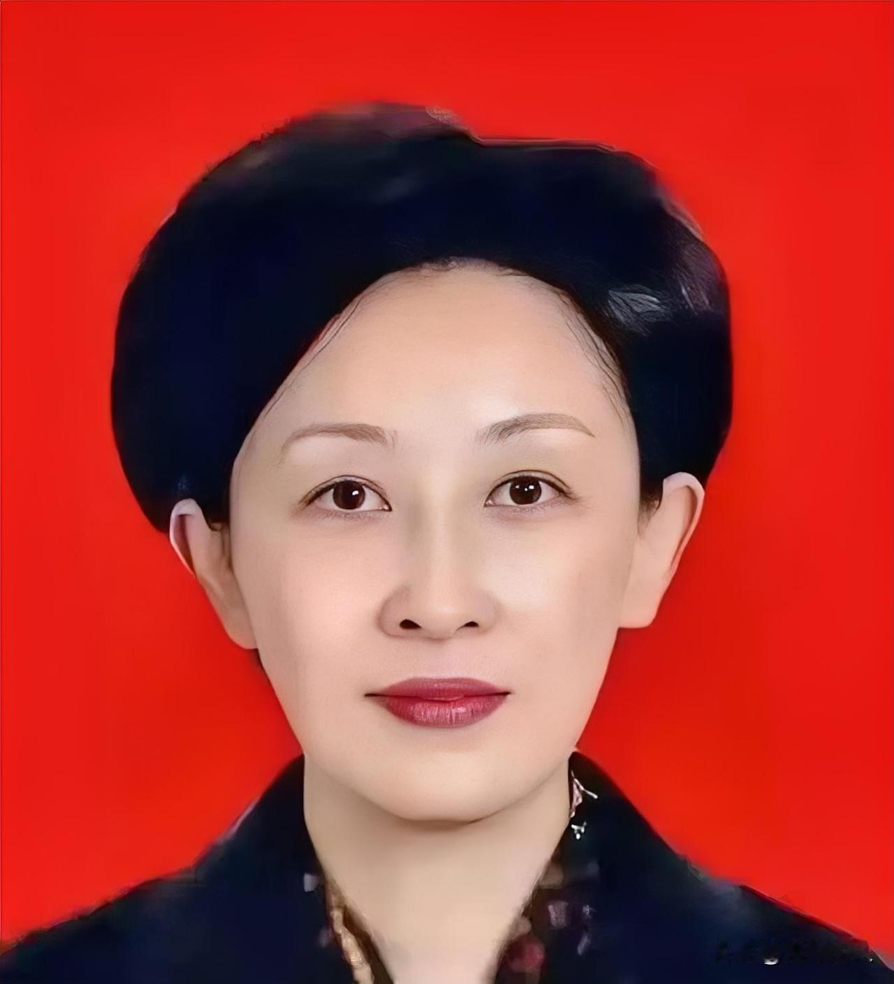 12月3日，菲律宾移民局发布消息，拦截一名叫郝某某的中国公民，她正是上了国际刑警