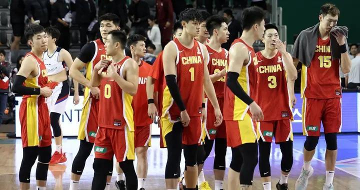 本土得分王郭昊文落选中国男篮，郭士强回应：四个字苍白无力