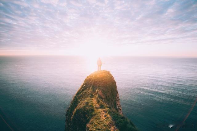 负债不要惊慌！我逾期了但是我一点不慌，不慌是因为我主动逾期的，我深思熟虑以后