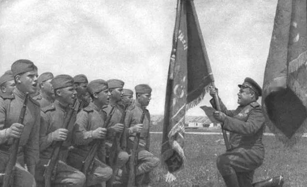 击溃10个师远不如歼灭1个师来的战果大说起二战东线战场，很多人第一反应就是斯