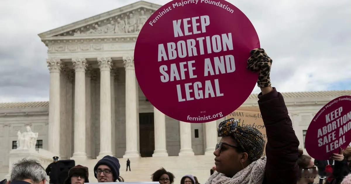 密西西比州推出《避孕始于勃起法案》，变相征收“射精税”，规定男女无意怀孕时男方射