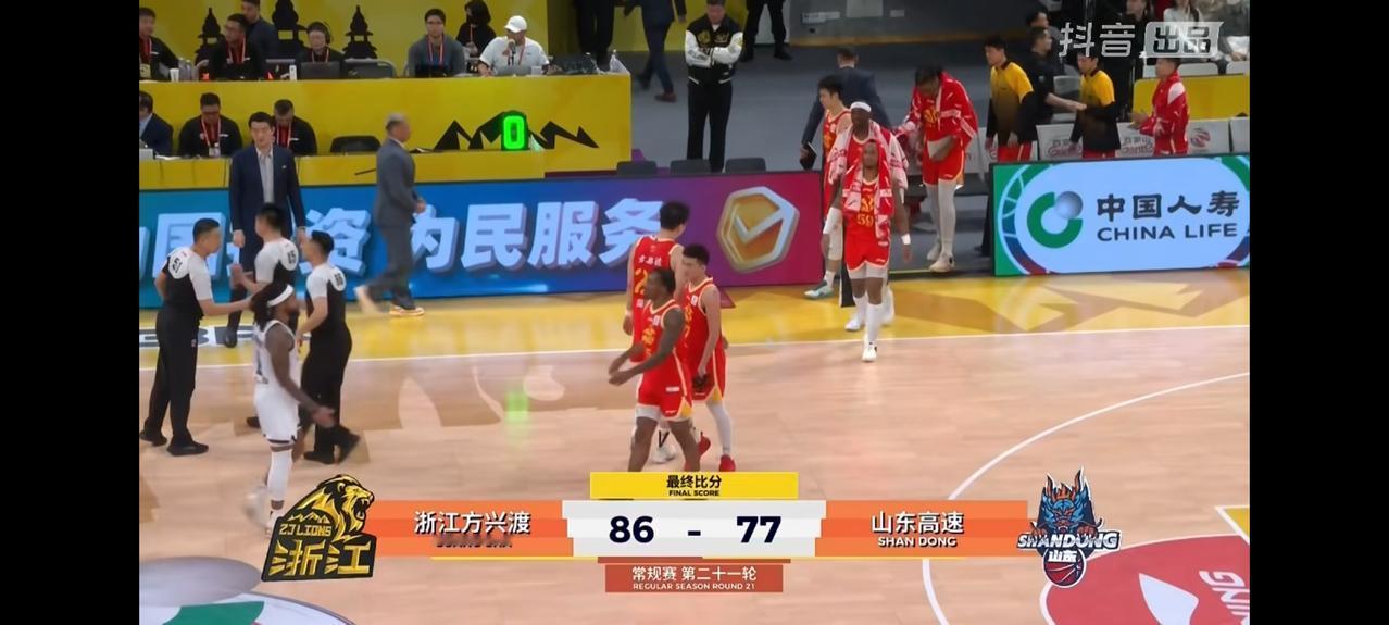 山东高速客场如愿以偿的以77：86败给了浙江方兴渡！邱彪根本就没想赢这场比赛！C