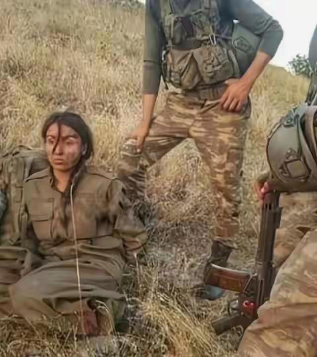 叙利亚的库尔德武装覆灭完全是自作自受。本来在巴沙尔统治时期，趁着政府军忙着跟反对