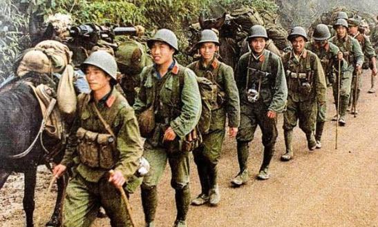 1982年，越军341师副参谋长阮春山突然主动向我国投诚，这一举动让前线部队上下