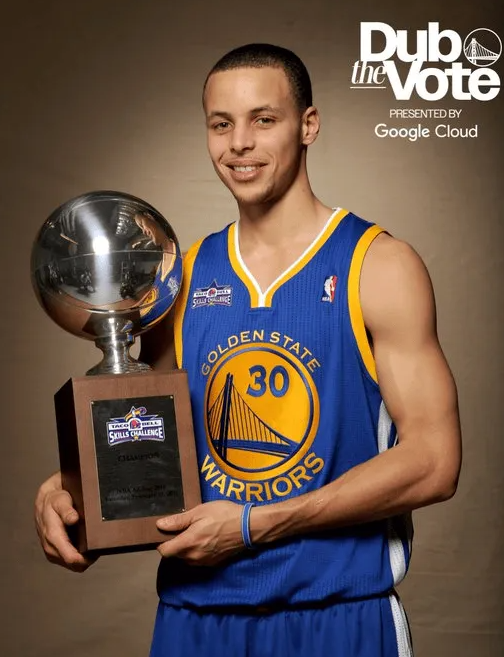 勇士官方社媒更新动态，晒出了库里此前全明星捧杯照，并配文：11次NBA全明星，