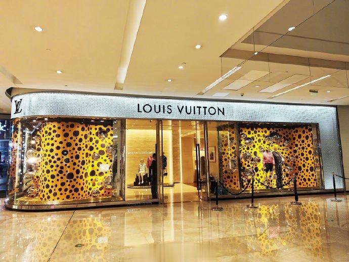 LV巧克力中国首店将关闭, 奢侈品跨界遇挫仅运营一年