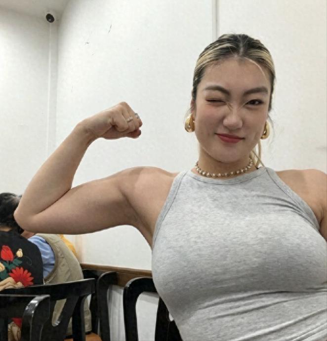 宫鲁鸣大洗牌！4人出局！立刻征召李梦领衔5大王牌，梦姐最新发声我认为，中国女