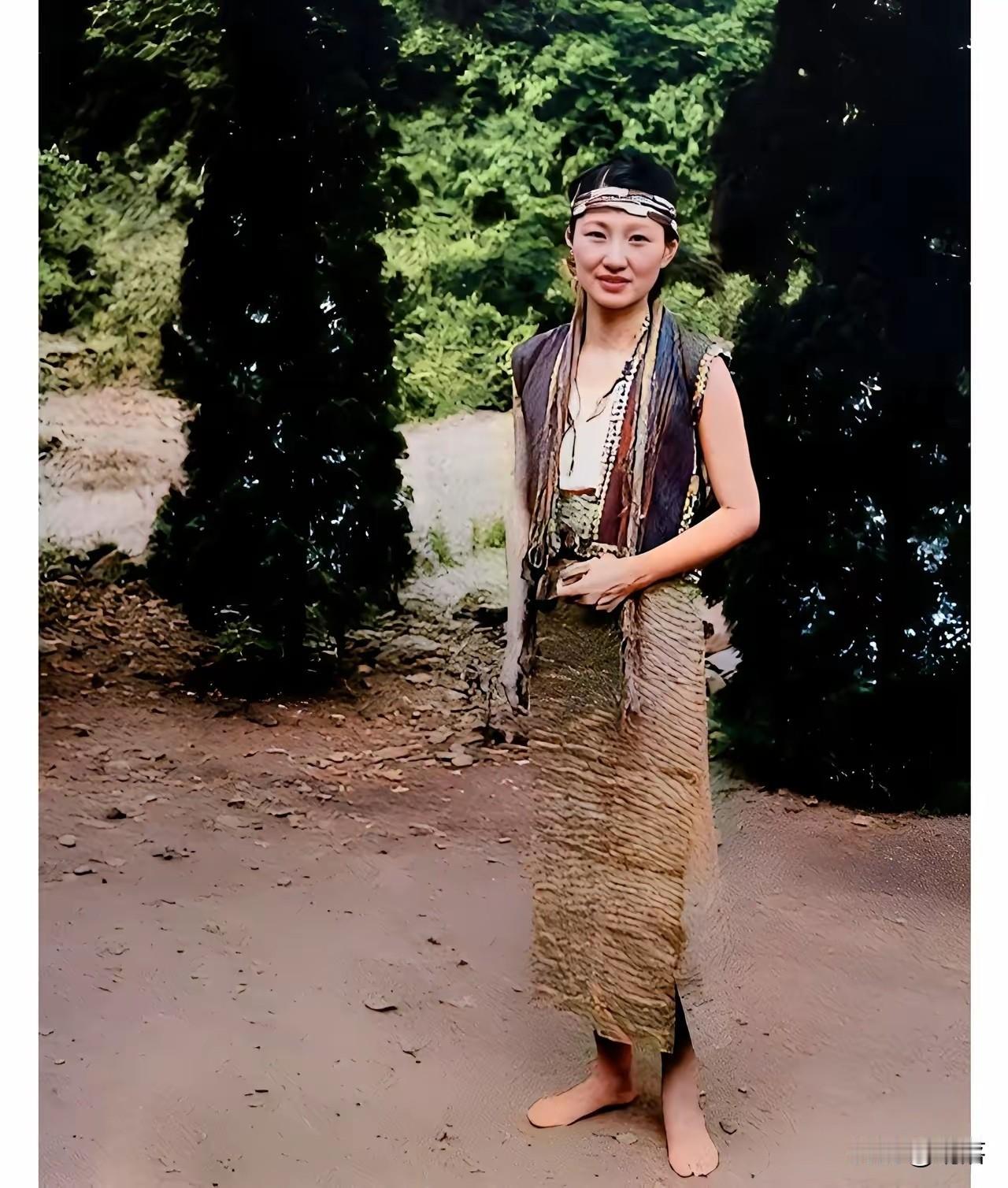 这便是让张学良一见倾心再也无法自拔的赵四小姐赵一荻的真实容貌，不得不说，张学良的