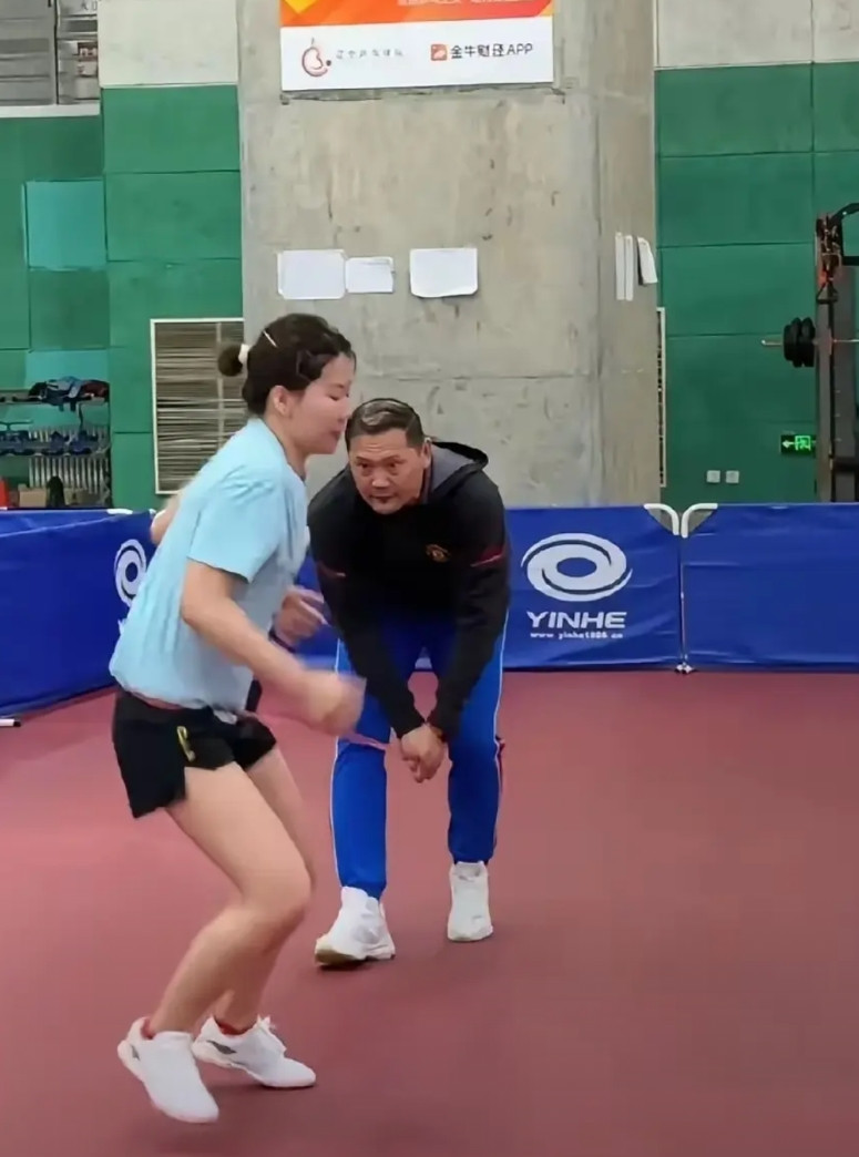 原来陈幸同止步蒙彼利埃比赛首轮后，真的直接回省队备战全运会了！看样子，除了陈熠