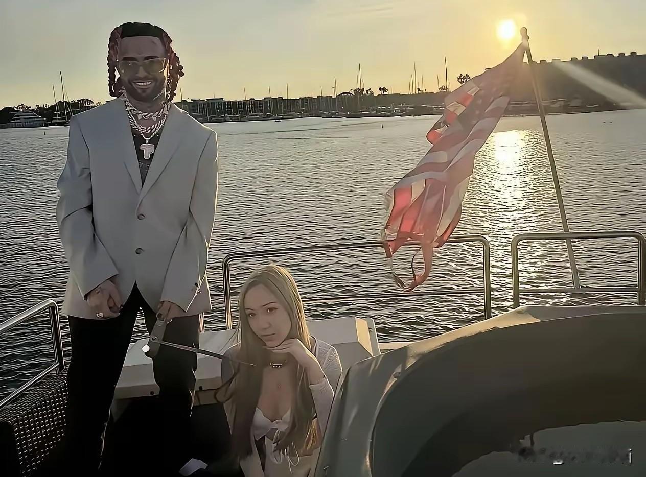 留学生所说的丁克的概念在西方没有土壤，看看美国家庭都是两三个孩子，甚至五六个，有