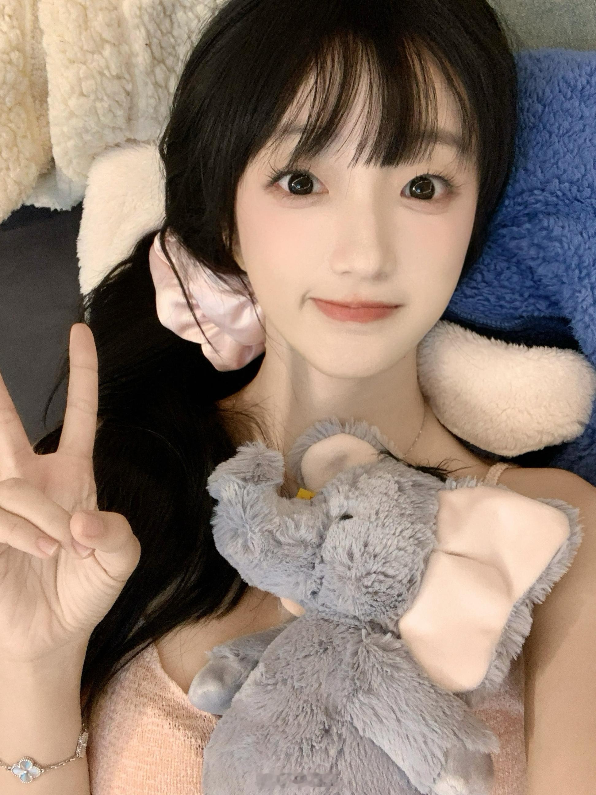 乱七八糟清库存咯！！象韵洁短剧演员象韵洁​​​