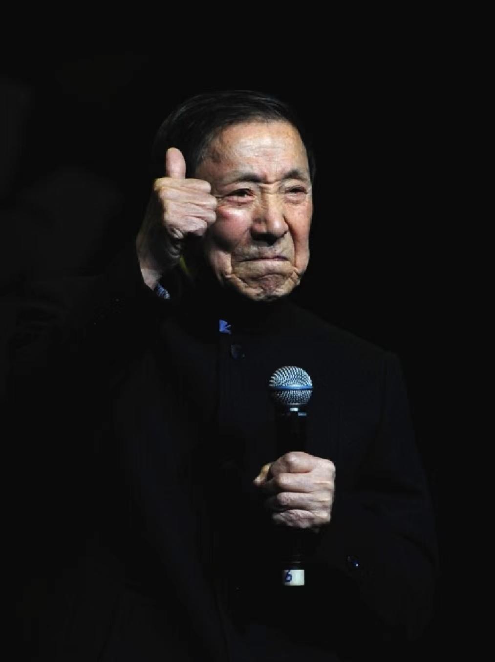 王铎：著名相声演员扬振华昨晚逝世朋友们，昨天晚上1月19日21点半，著名相声演