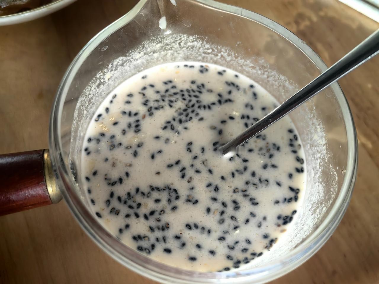 20岁时候的人生目标是让自己的老公做全世界最幸福的男人。今年42岁了，人到中年