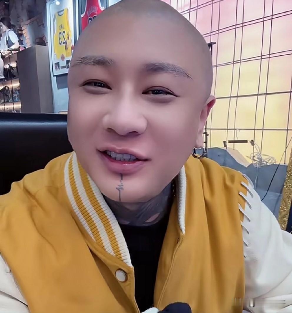 方丈今晚直播掉出十万加剩三万人，小胖喊话：跟官方装王八犊子没意义，你多少你推一点