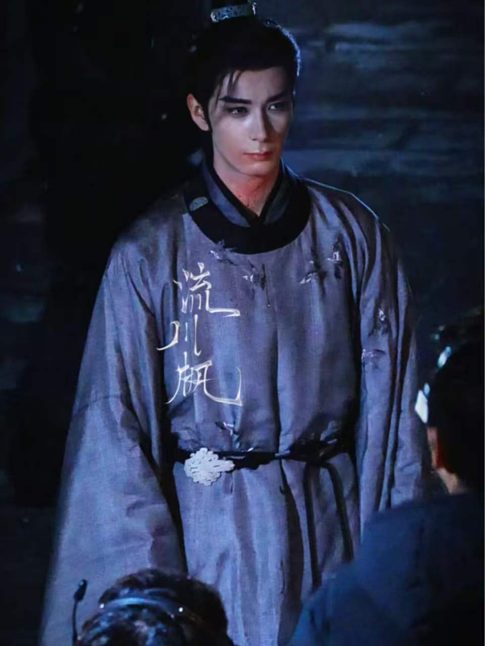 陈星旭这才是有效摘面具陈星旭摘面具路透被陈星旭的摘面具杀疯了！这才是真正教科书