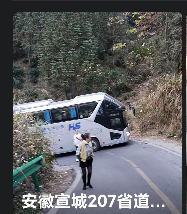 我们那些广东西南部阳江茂名湛江云浮没出过外省的，没坐过大客车穿州过省去旅游的！