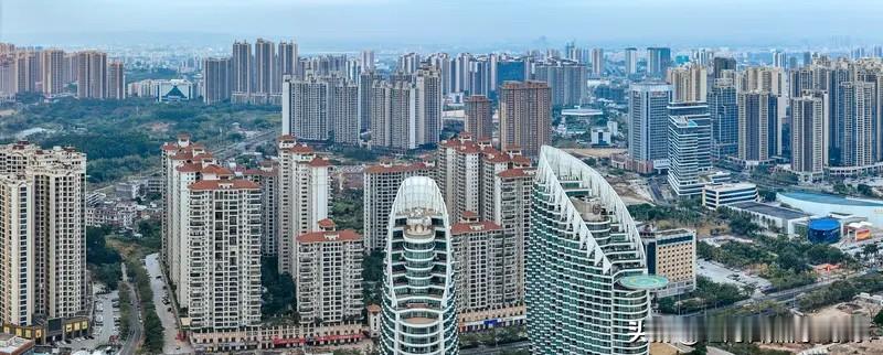 湛江楼市这个小阳春还是在阴跌。湛江楼市的房东期待的房价反弹上涨还是没有出现。