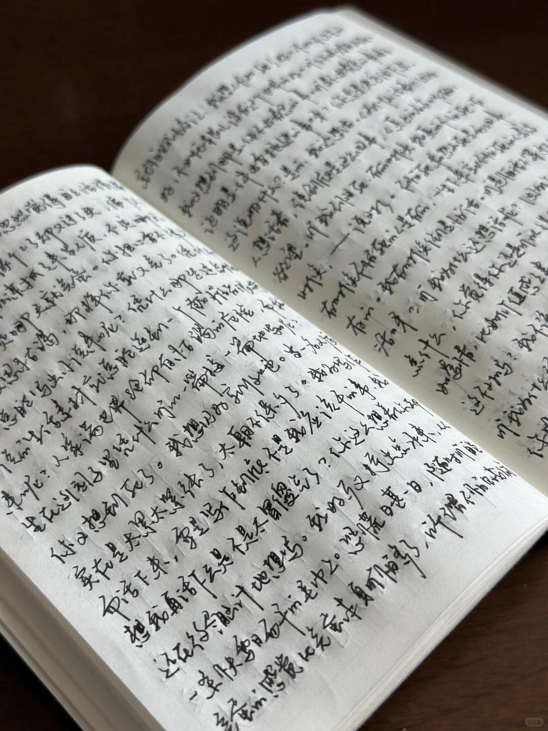 在空白纸上写那么整齐，怎么做到的？