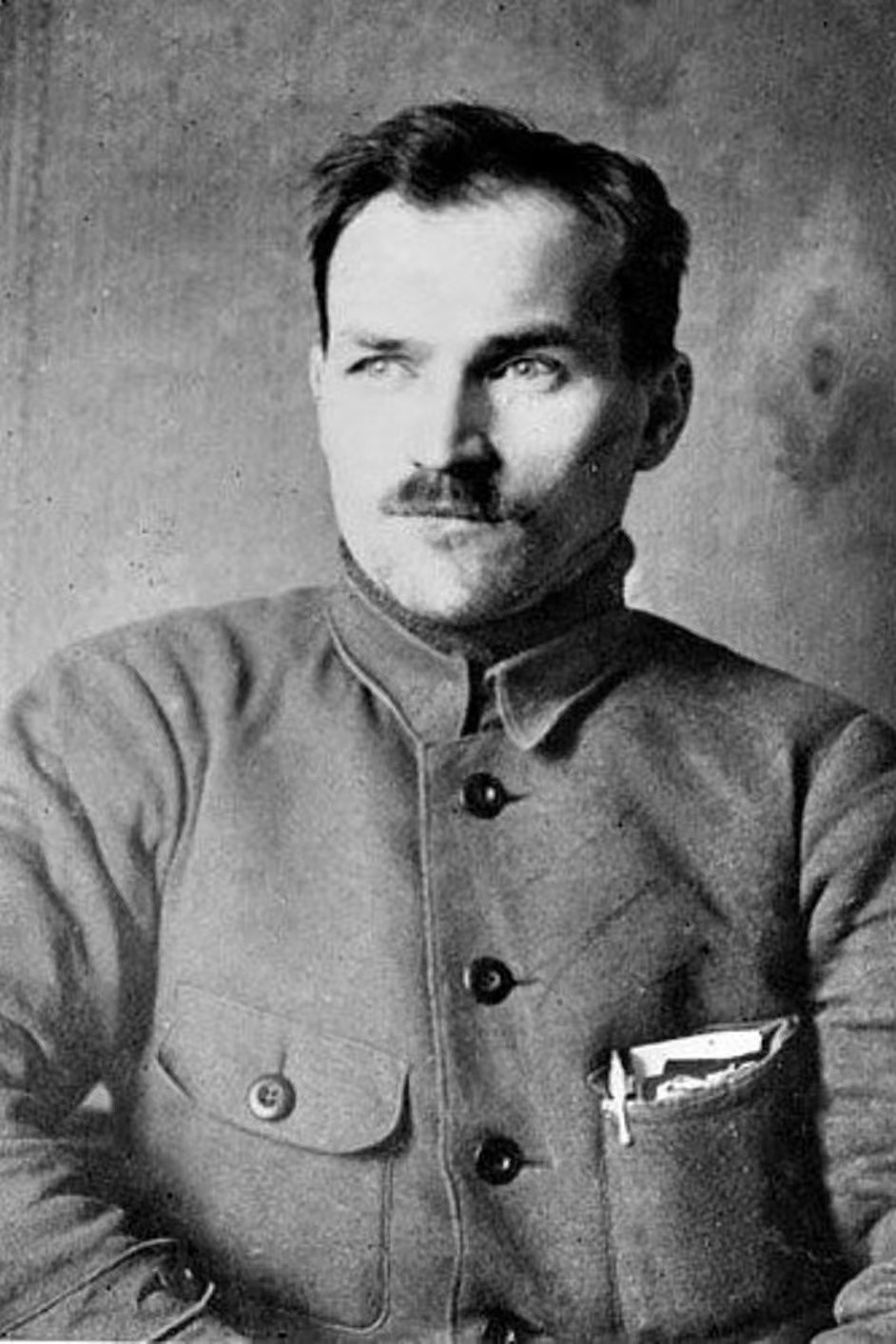 🔴1917年9月17日，在哈尔科夫，顿巴斯布尔什维克领导人阿尔乔姆（费奥多尔·