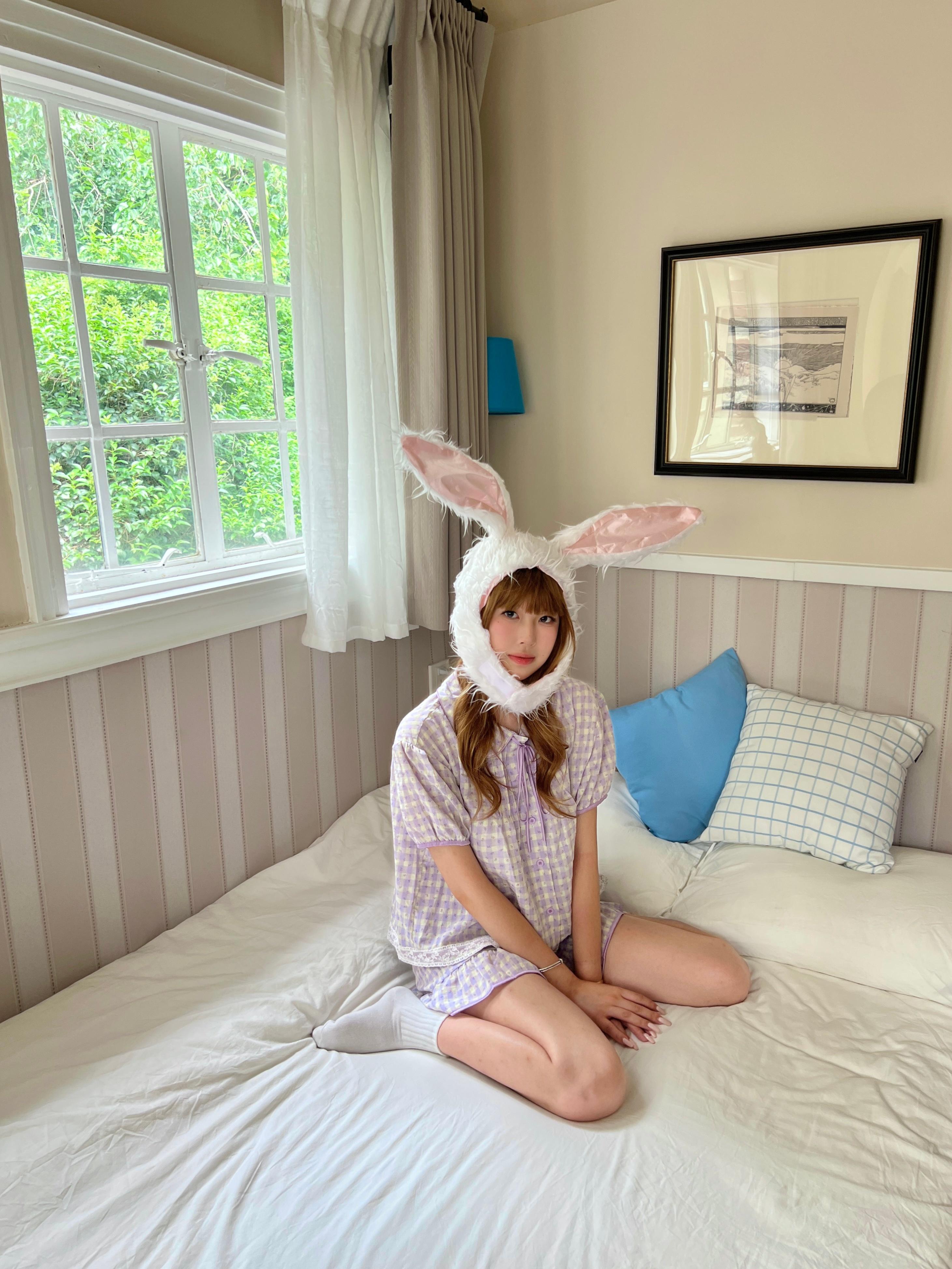 宝宝你是一只萌萌的小兔子🐰和可爱瑞瑞在漂亮的小民宿-客片分享/手机花絮​