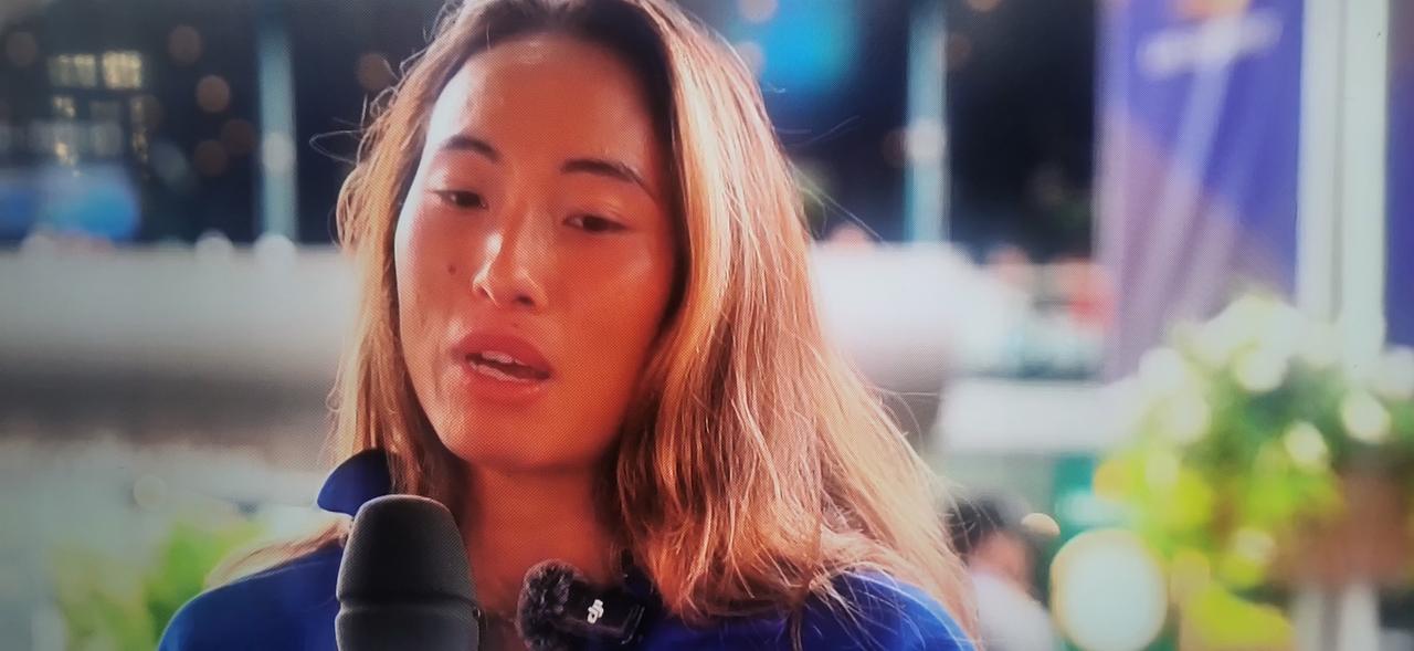 郑钦文打哭十六岁小孩二比一，郑钦文逆转俄罗斯🇷🇺十六岁柳托娃，第三盘柳托娃