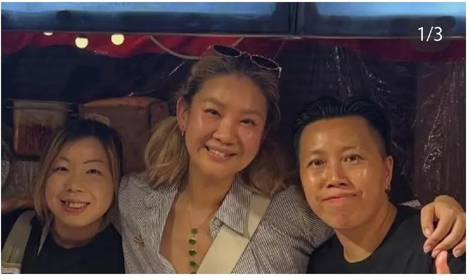 郑欣宜这是戴的妈妈的百万翡翠项链吧？近日，网友偶遇了隐身2年的她，她其实不需要减