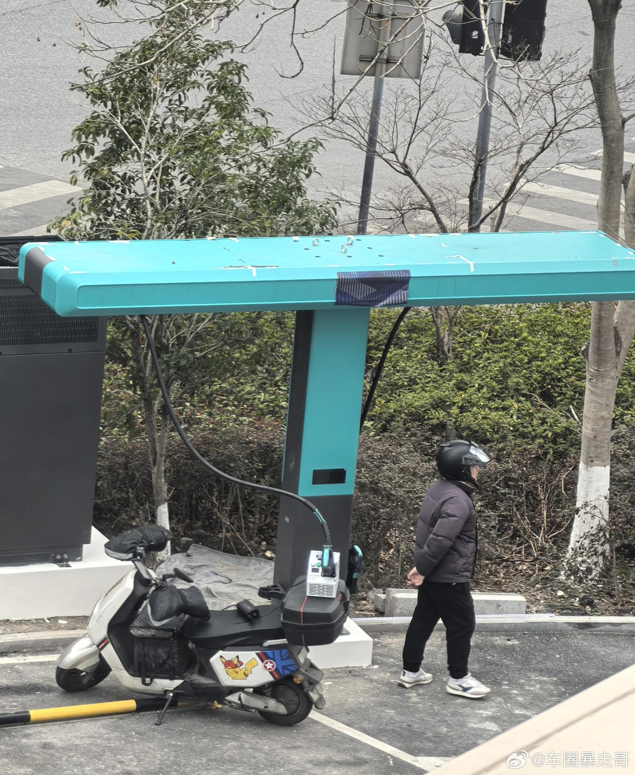 大v聊车1500KW给电动车充电，得多带劲啊！