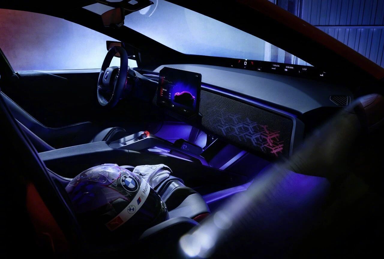 BMWM新世代概念车，800V架构，四电机。未来纯电M3雏形，帅。