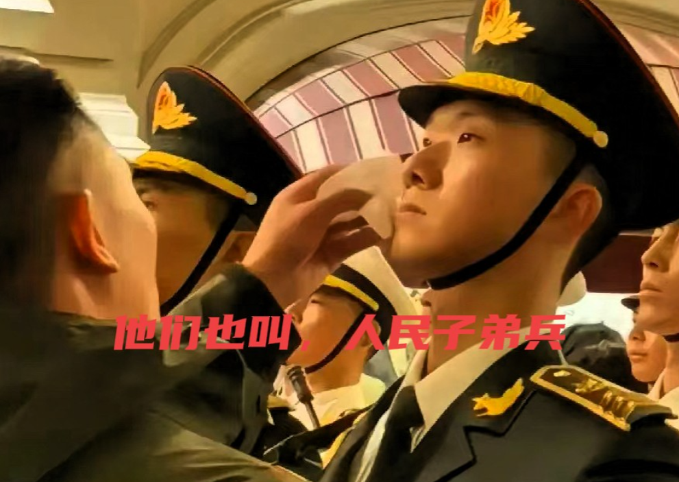 这就是民族情结！中国仪仗兵在俄罗斯的街头高唱《强军战歌》，随后听到歌声的中国留学