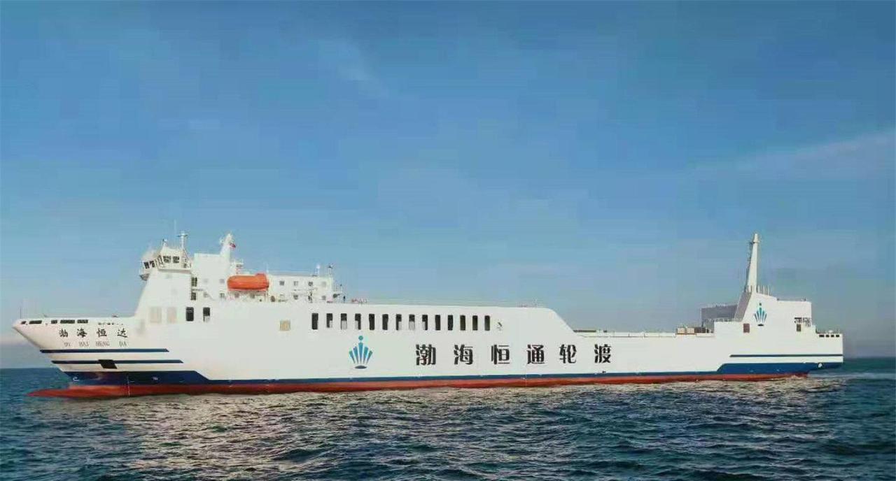 摆脱美军侦察机跟踪后，8艘巨轮在福建外海集结，地图上出现震撼一幕！泉州港的雷