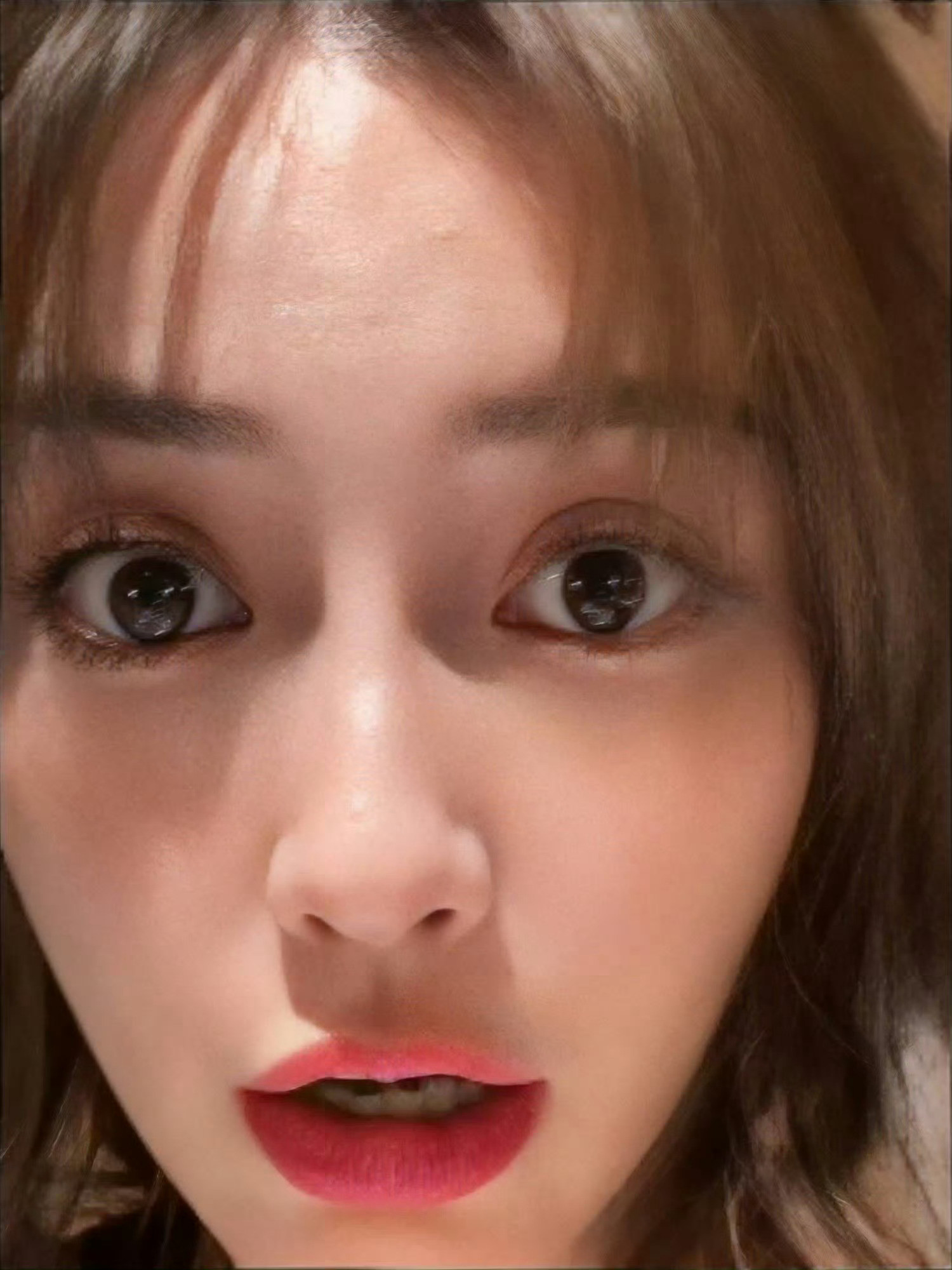 angelababy怼脸自拍