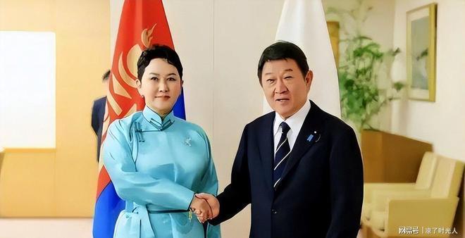 美日精心布局落空！蒙古总理当众表态，坚定绑定中国发展快车道大连夏季达沃斯论