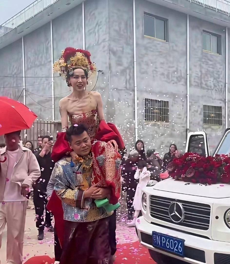 这是我见过最瘦的新娘，没有之一