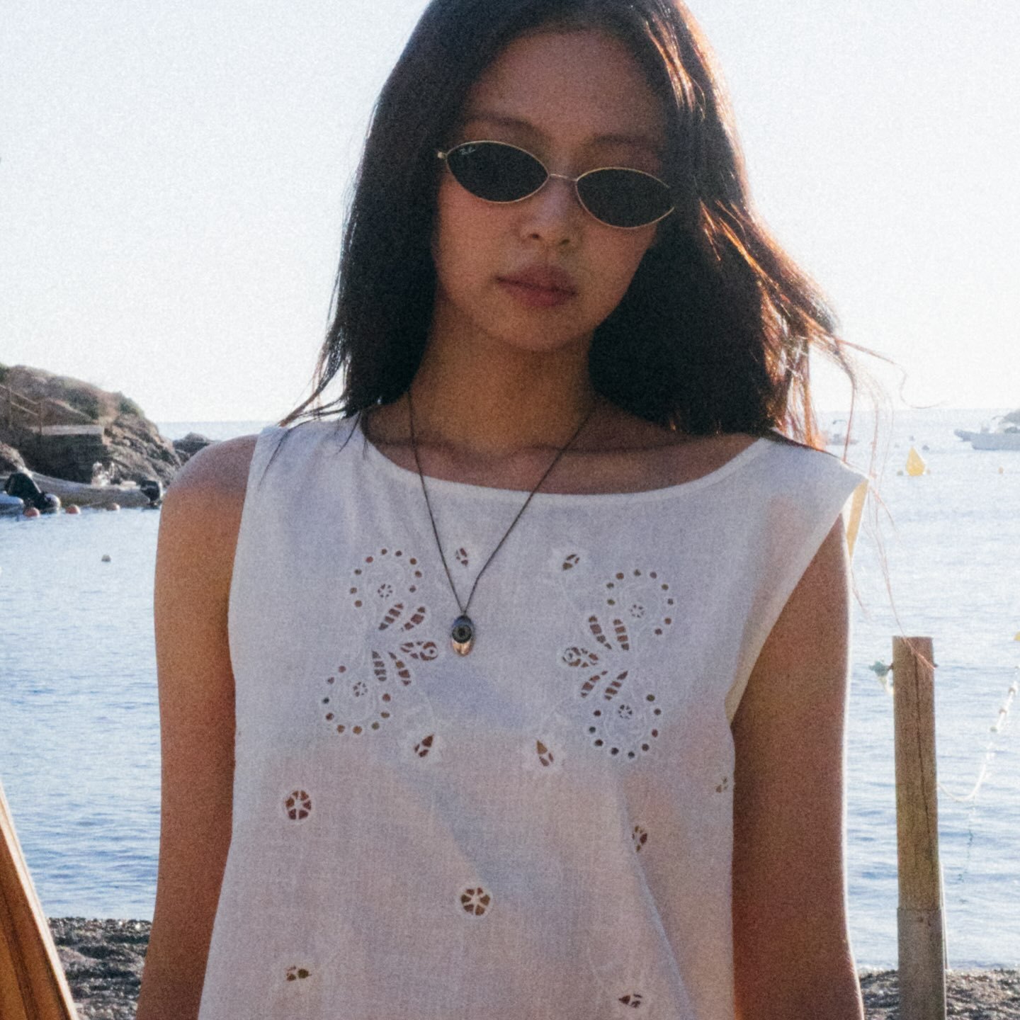 JennieKim新歌MV幕后Jennie新歌像一部电影