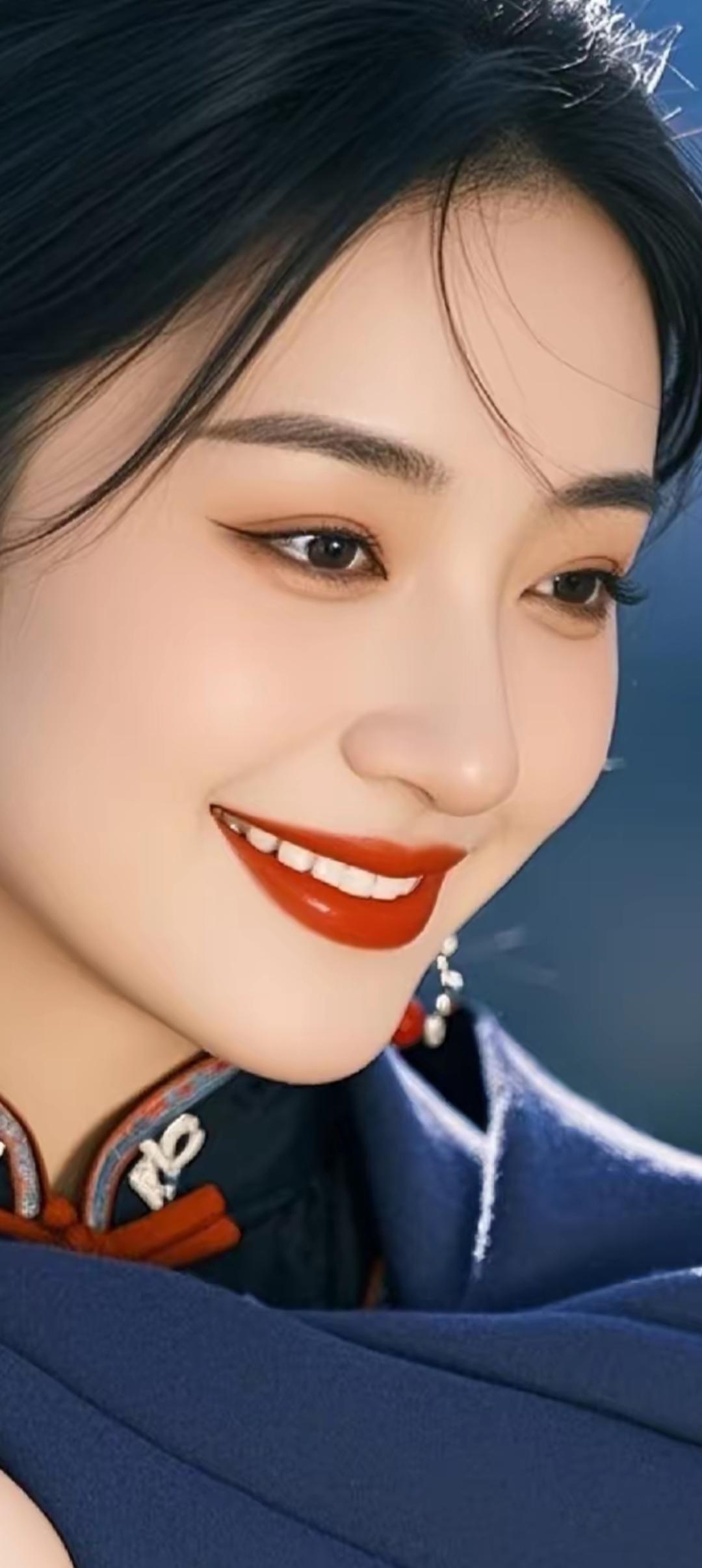 微笑如春风，美丽动人！🌸😊