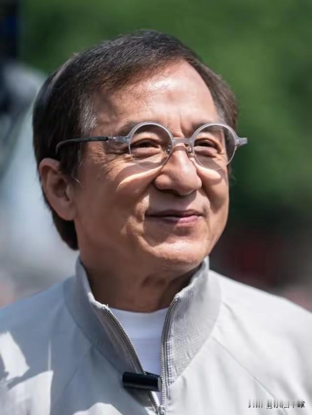 认女是亲情还是算计？71岁，时间不多，名人也会怕留遗憾。事业收缩，公开成本降