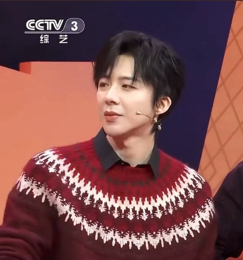 我就说饱饱这个衣服怎么这么眼熟！原来我见过啊！